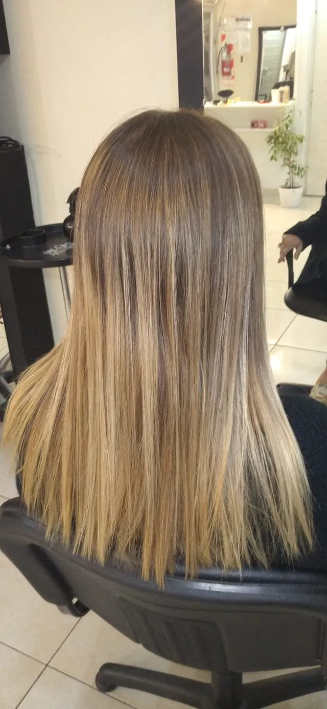 Las Chicas - Trabajo de peinado 30