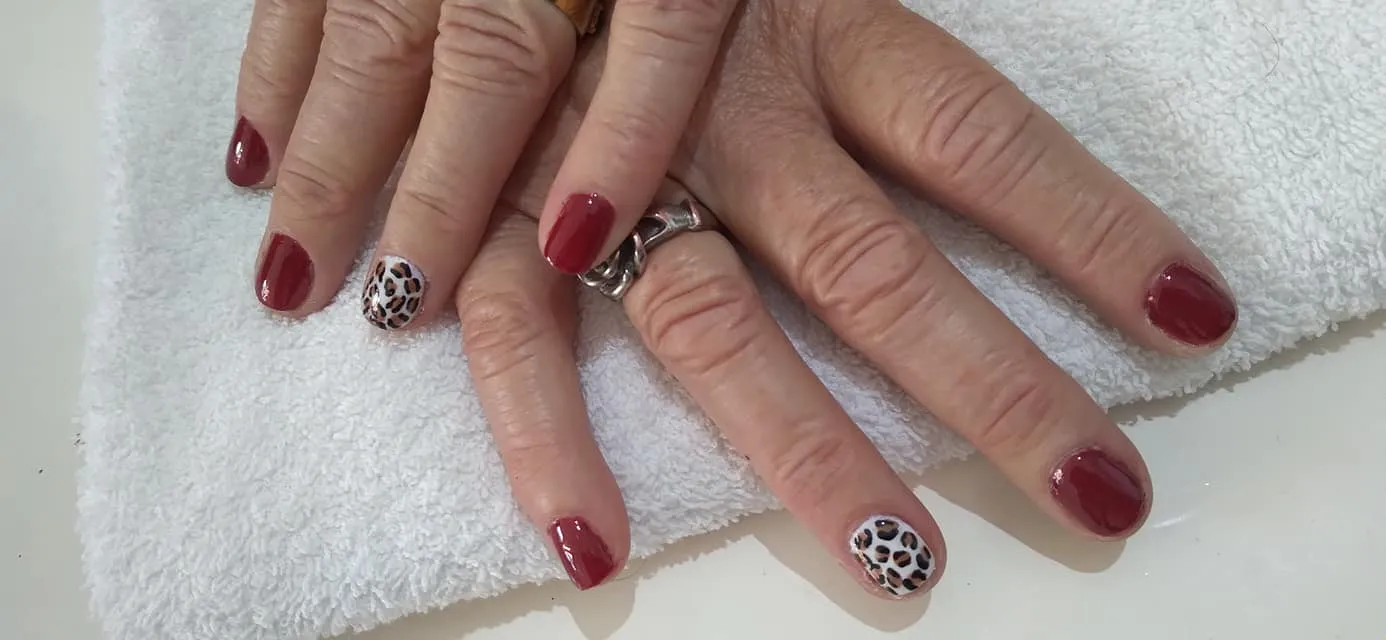 Las Chicas - Manicuría 6